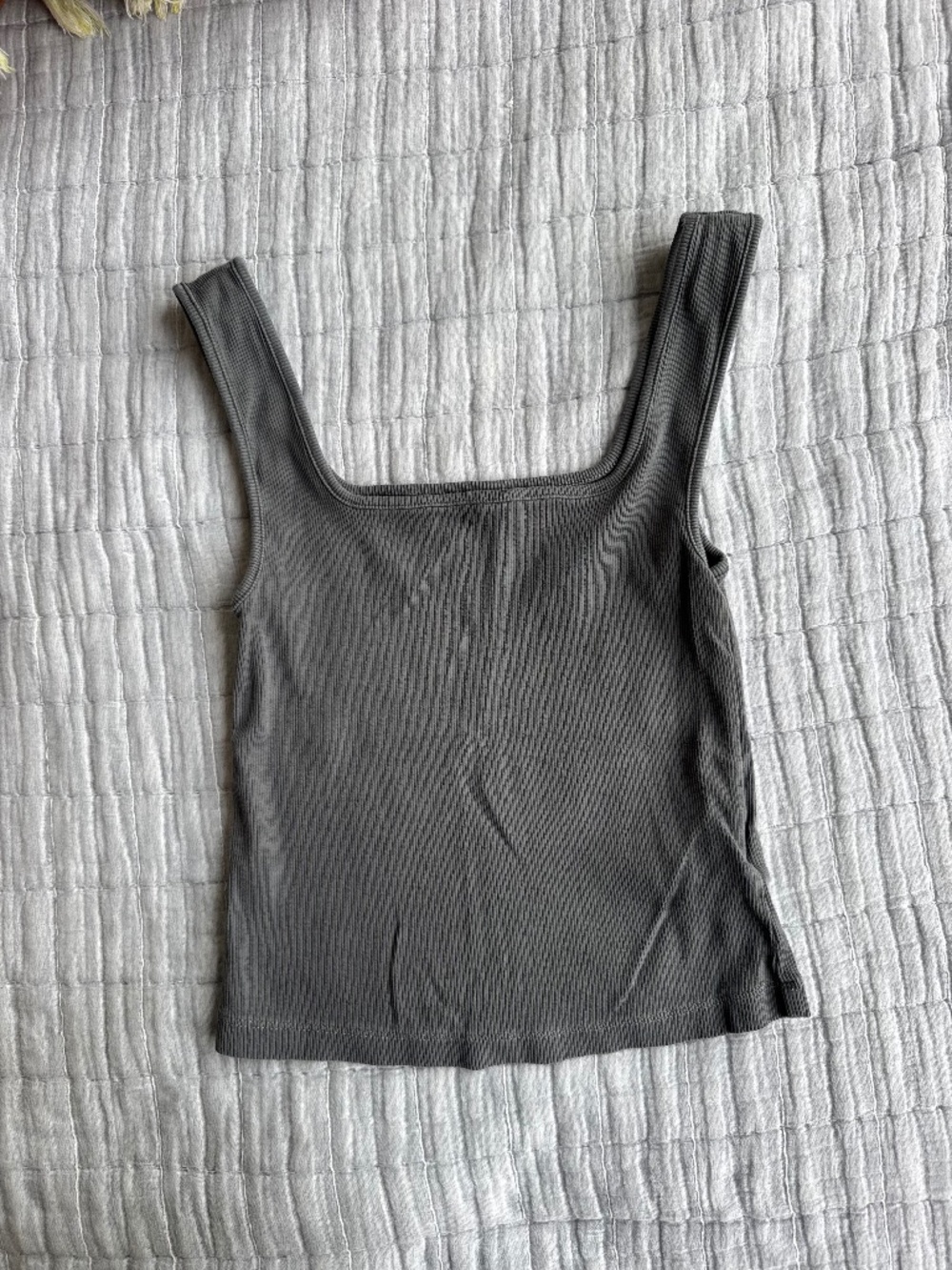 Old navy gray tank XS